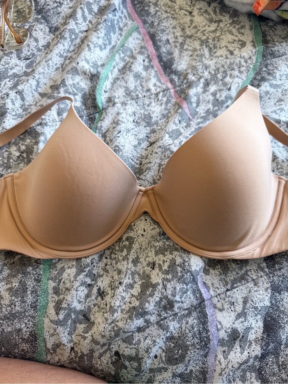 SKIMS Padded Nude T-Shirt Bra - Smooth Contour